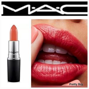 Mac Cosmetics Cremesheen Lipstick